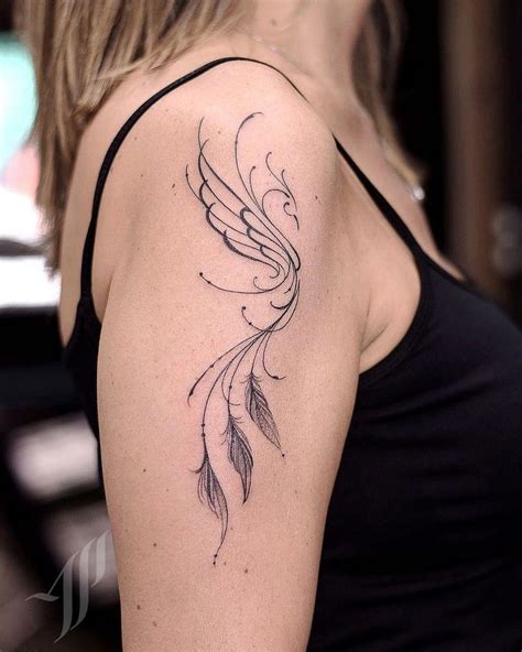 29 tatuajes del Ave Fénix con significado para mujeres y hombres